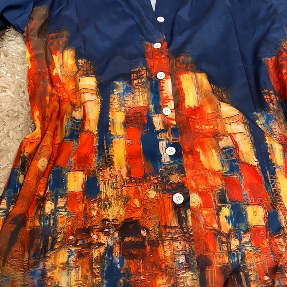 Button up Artistic print blouse - Picture 5 of 5